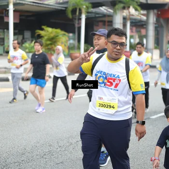 Runner Photo 4588571