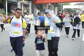 Runner Photo 4588578