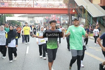 Runner Photo 4588652