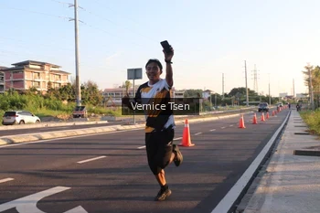 Runner Photo 4588653