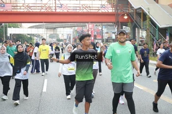 Runner Photo 4588660