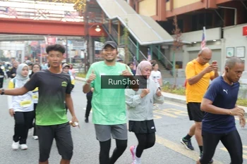 Runner Photo 4588686