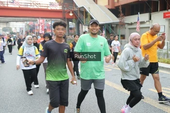 Runner Photo 4588705