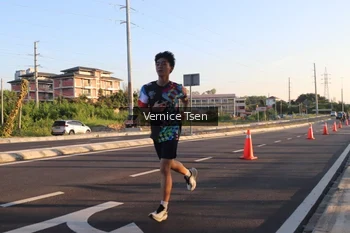 Runner Photo 4588764