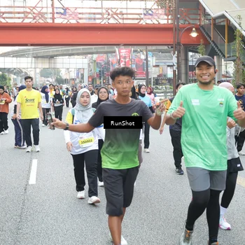 Runner Photo 4588772