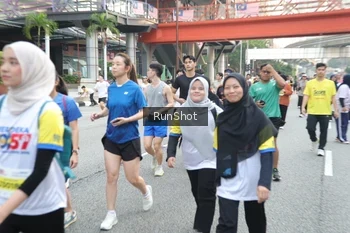 Runner Photo 4588819