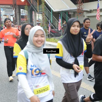 Runner Photo 4588880