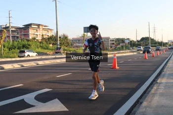 Runner Photo 4589162