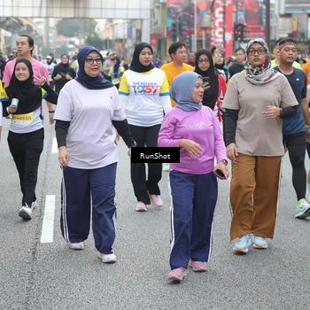 Runner Photo 4589250
