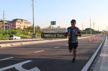 Runner Photo 4589334