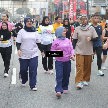 Runner Photo 4589337