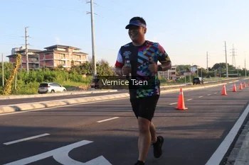 Runner Photo 4589359