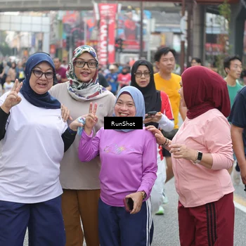 Runner Photo 4589417