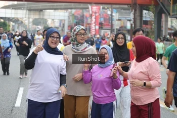 Runner Photo 4589435