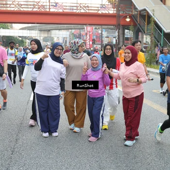 Runner Photo 4589473