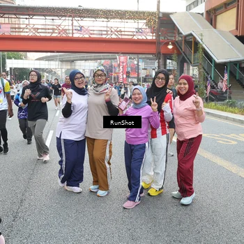 Runner Photo 4589544