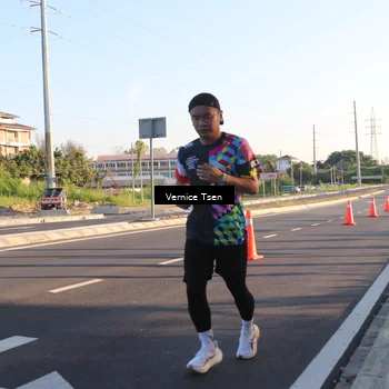 Runner Photo 4589614