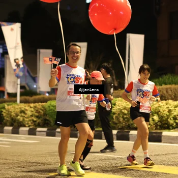 Runner Photo 4589685