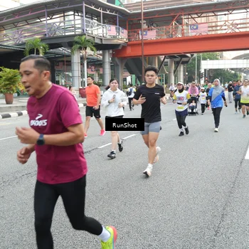 Runner Photo 4589736
