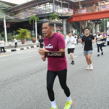 Runner Photo 4589770