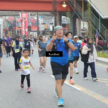 Runner Photo 4589850