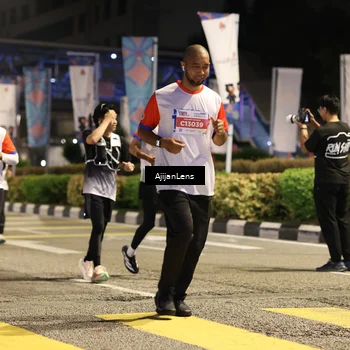 Runner Photo 4589873
