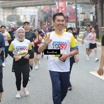 Runner Photo 4590017