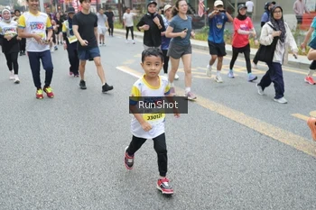 Runner Photo 4590048