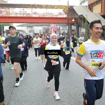 Runner Photo 4590108