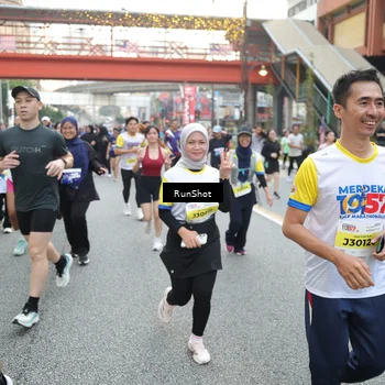 Runner Photo 4590117