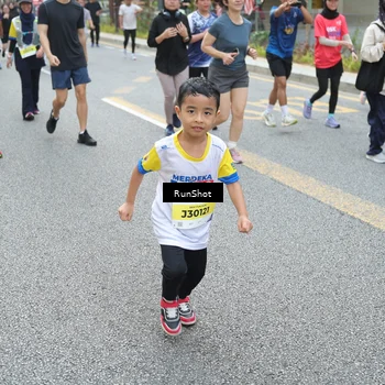 Runner Photo 4590131