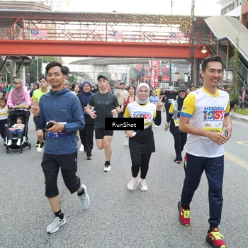 Runner Photo 4590132