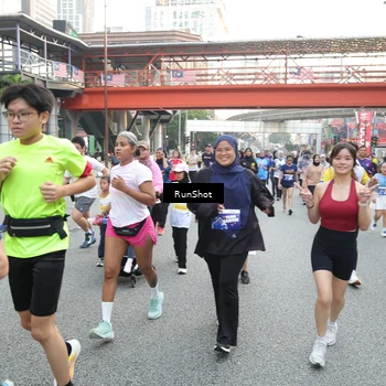 Runner Photo 4590156