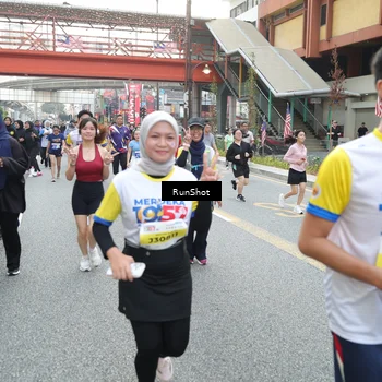 Runner Photo 4590159