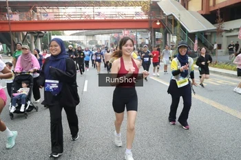 Runner Photo 4590170