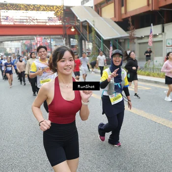 Runner Photo 4590180