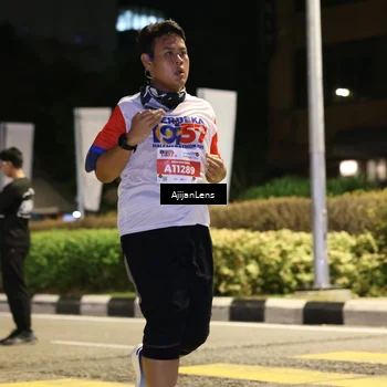 Runner Photo 4590187