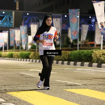 Runner Photo 4590214
