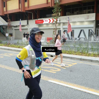 Runner Photo 4590223