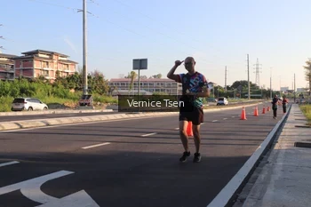 Runner Photo 4590260