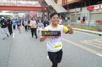Runner Photo 4590280