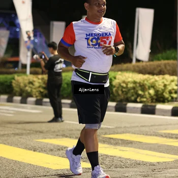 Runner Photo 4590318