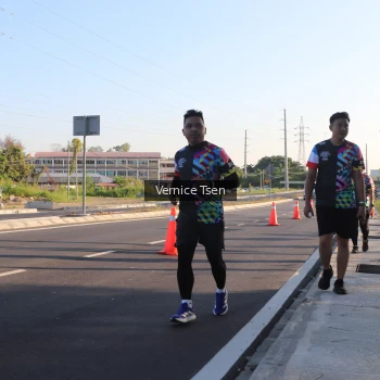 Runner Photo 4590320