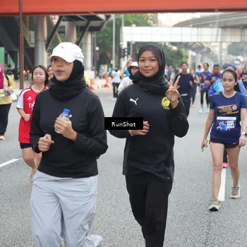 Runner Photo 4590409