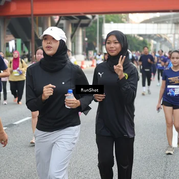 Runner Photo 4590411