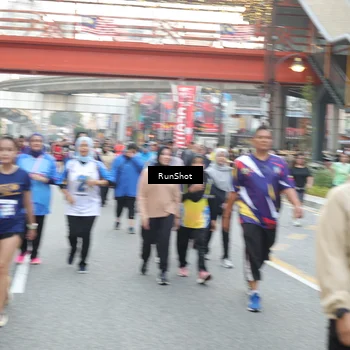 Runner Photo 4590426