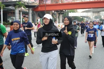 Runner Photo 4590433