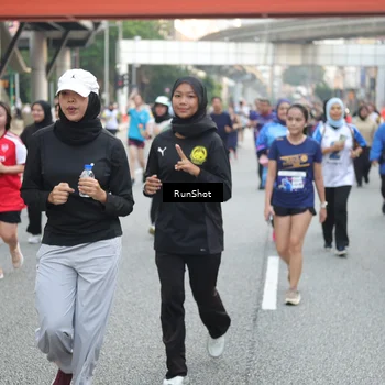 Runner Photo 4590447