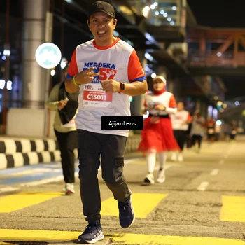 Runner Photo 4590506