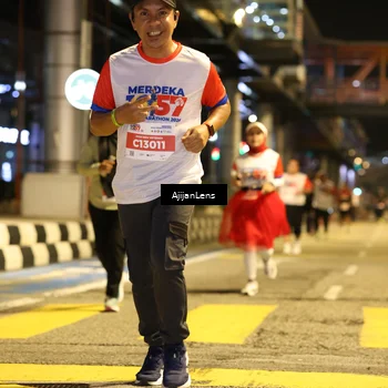Runner Photo 4590541